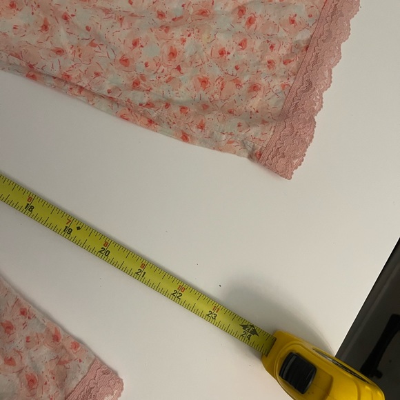 Cute floral Pajama SET - Picture 7 of 11